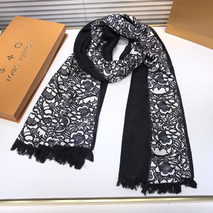 Louis Vuitton Scarf LV00056